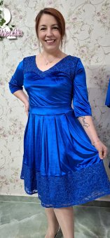 Rochie albastra din catifea si bordura din model paietat