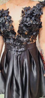 Rochie de ocazie eleganta neagra in clos Liana cu flori 3D 