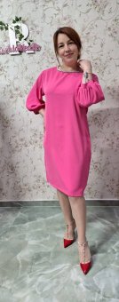 Rochie fucsia cu strasuri la gat 