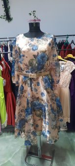 Rochie Iany din organza cu flori imprimate pe albastru