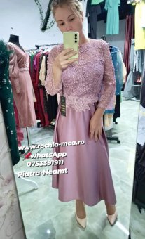Rochie lila din taftă cu dantela în partea superioară si glitter discret