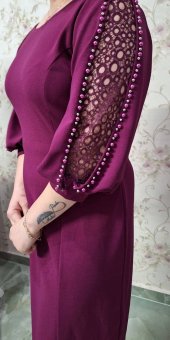 Rochie mov cu maneci din dantela cu strasuri