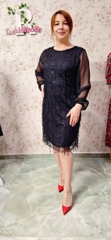 Rochie neagra cu franjuri din paiete
