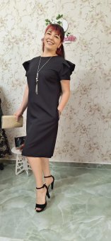 Rochie neagra de zi lejera cu accesoriu si buzunare