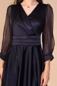 Rochie neagra din taftă premium si maneci din organza.