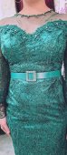 Rochie verde din dantela si paiete discrete